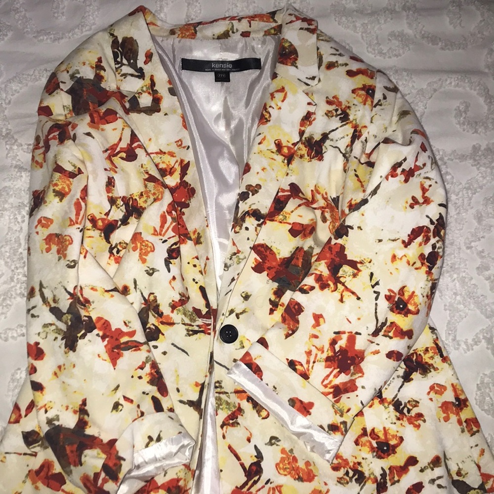 Floral blazer